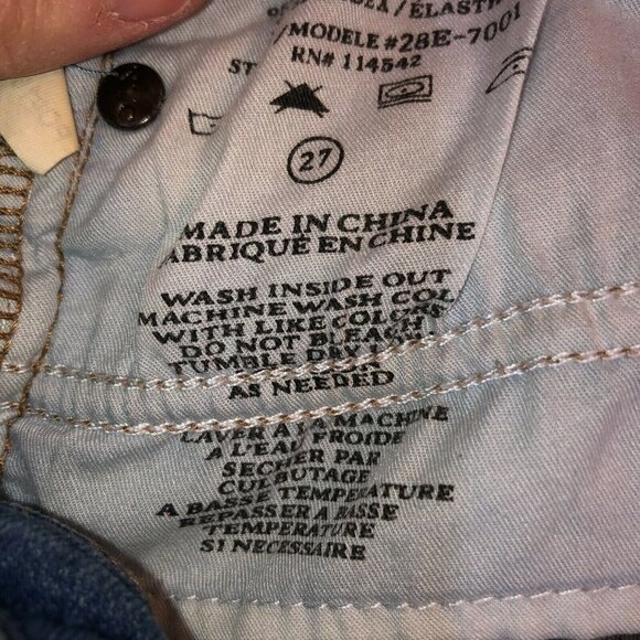 BlankNyc Womens Size 27 Medium Wash Blue Distressed Straight Leg Denim Jeans - Picture 11 of 11